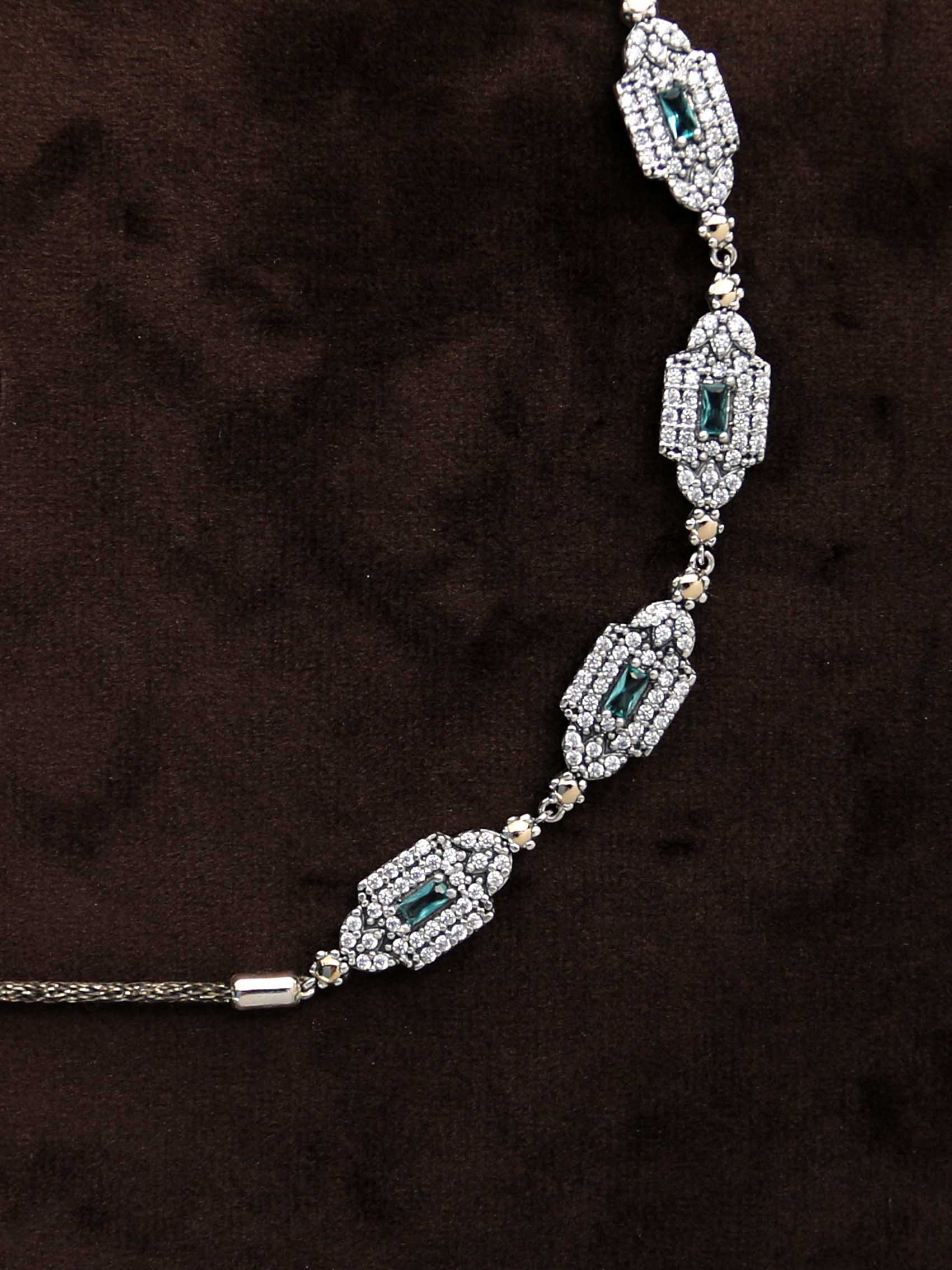 CHOKERS APRÈS