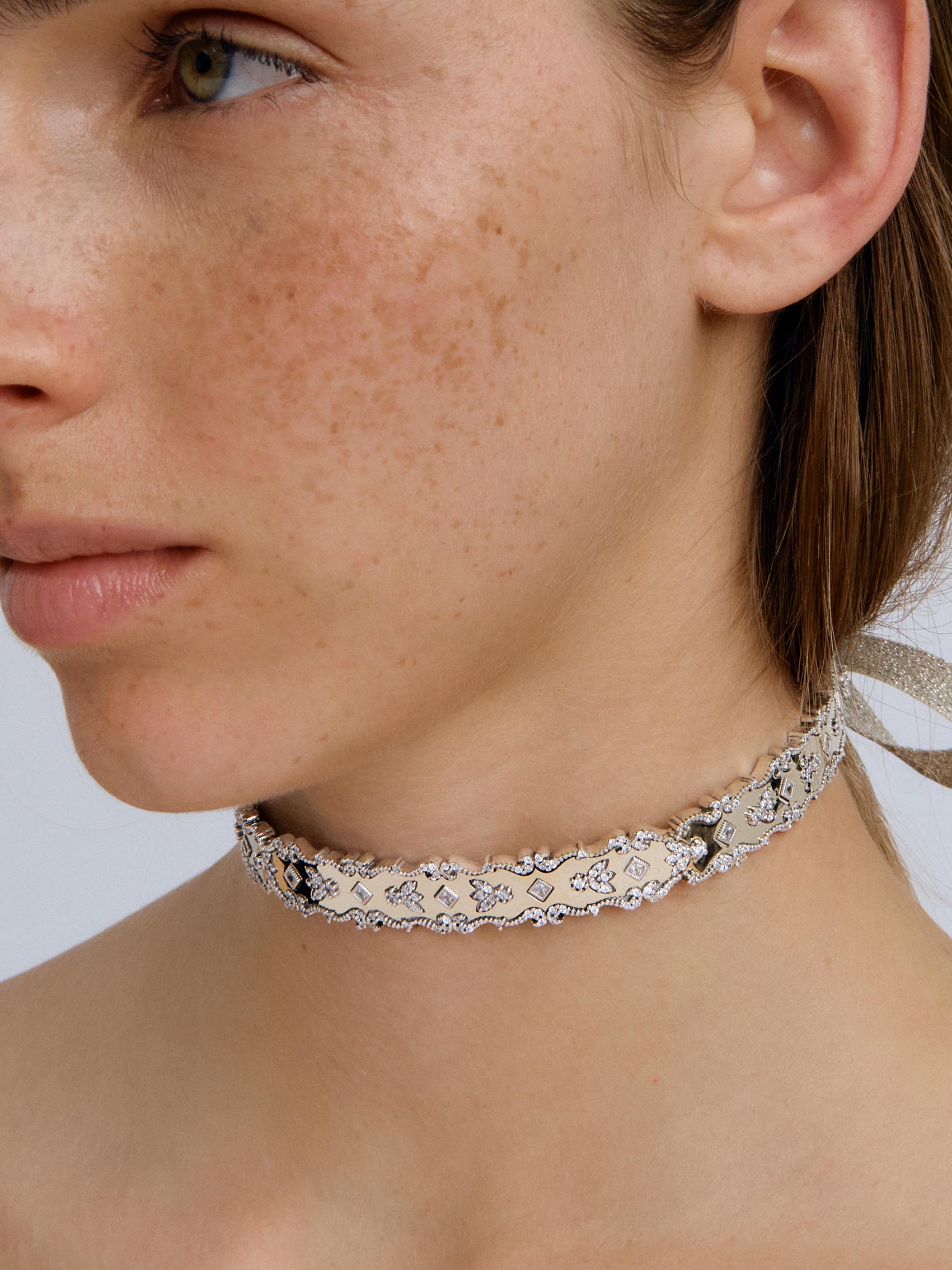 CHOKER DALIA