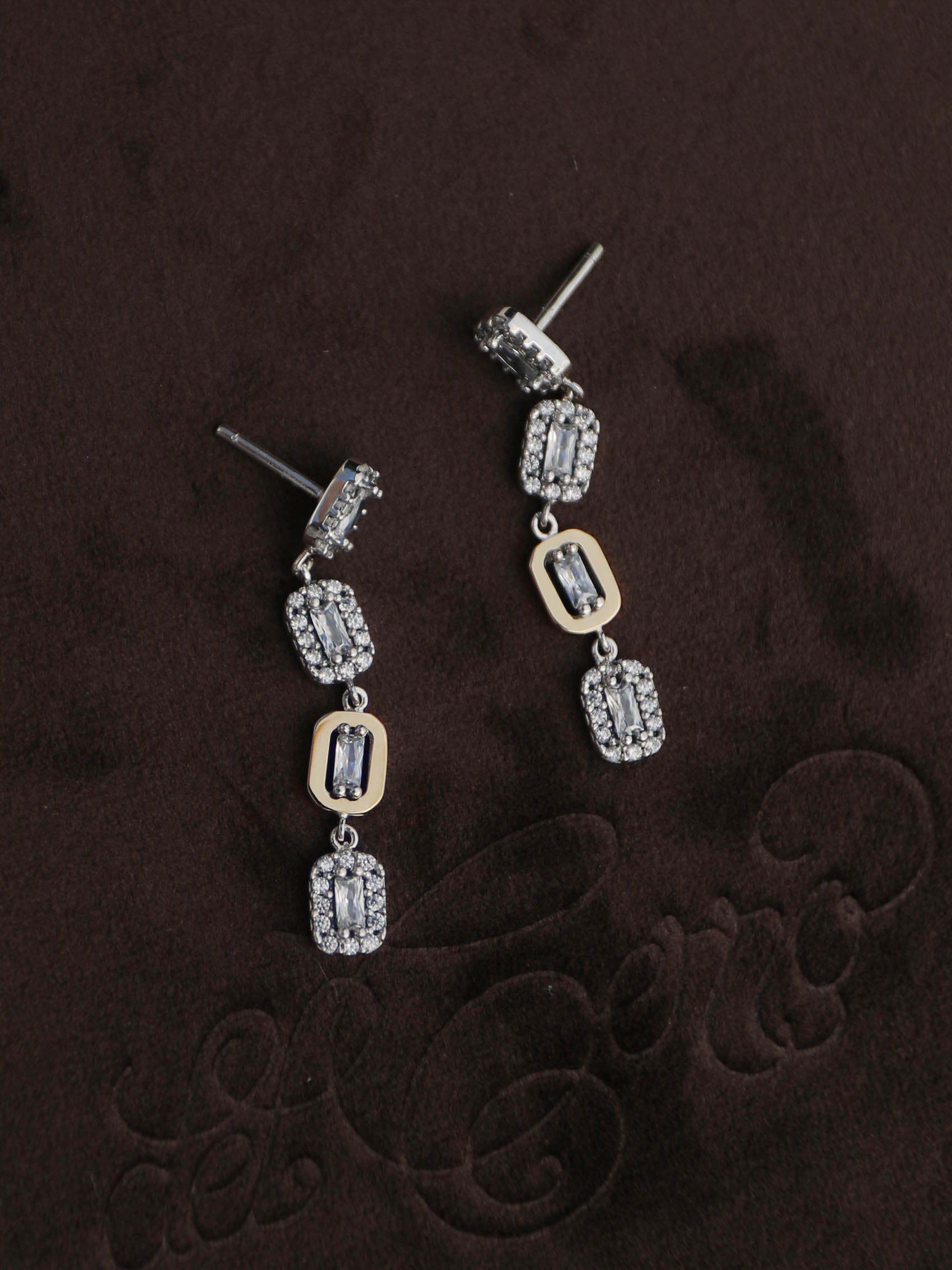 PENDIENTES CÒRSEGA