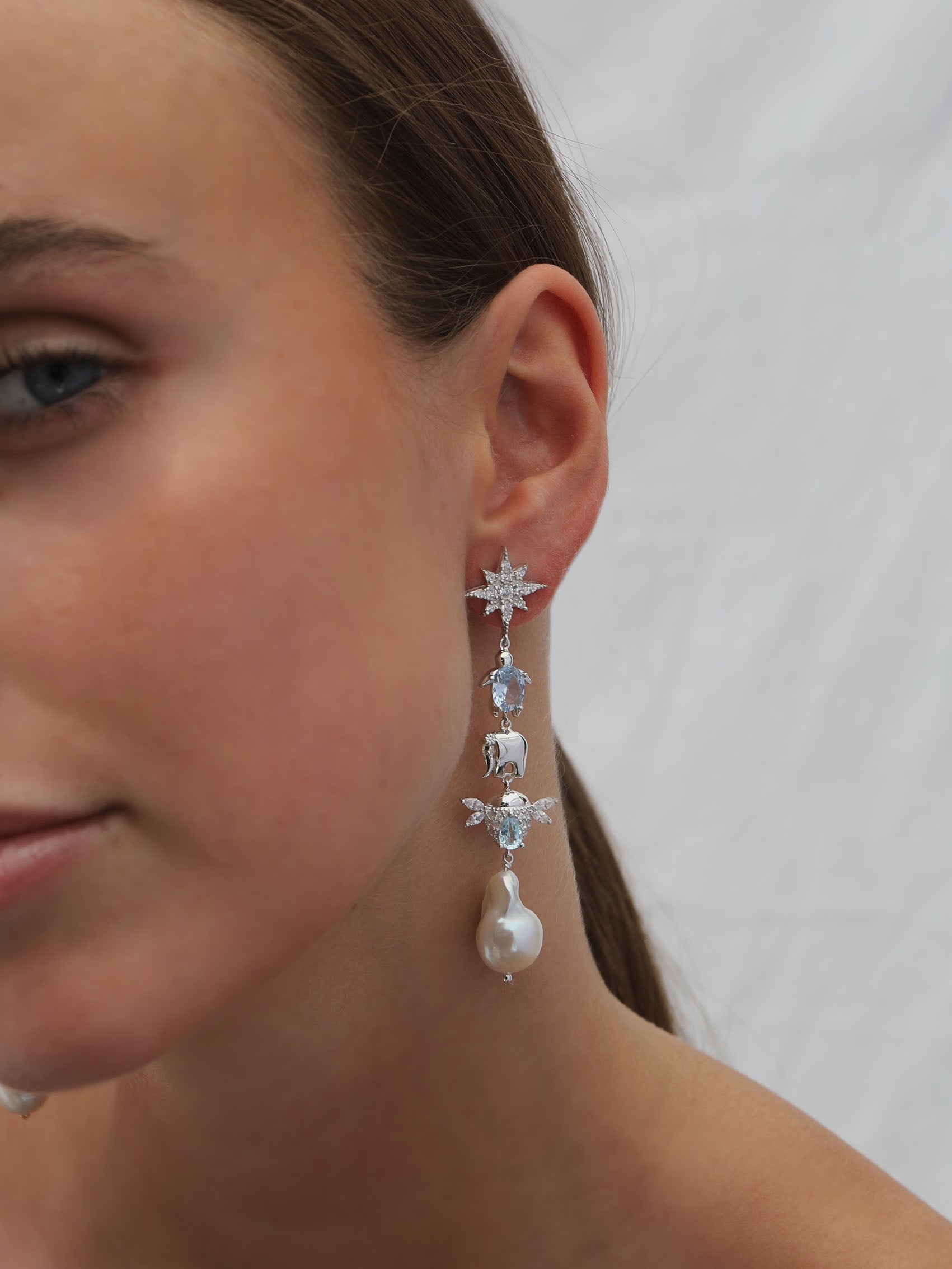 PENDIENTES AMULETOS
