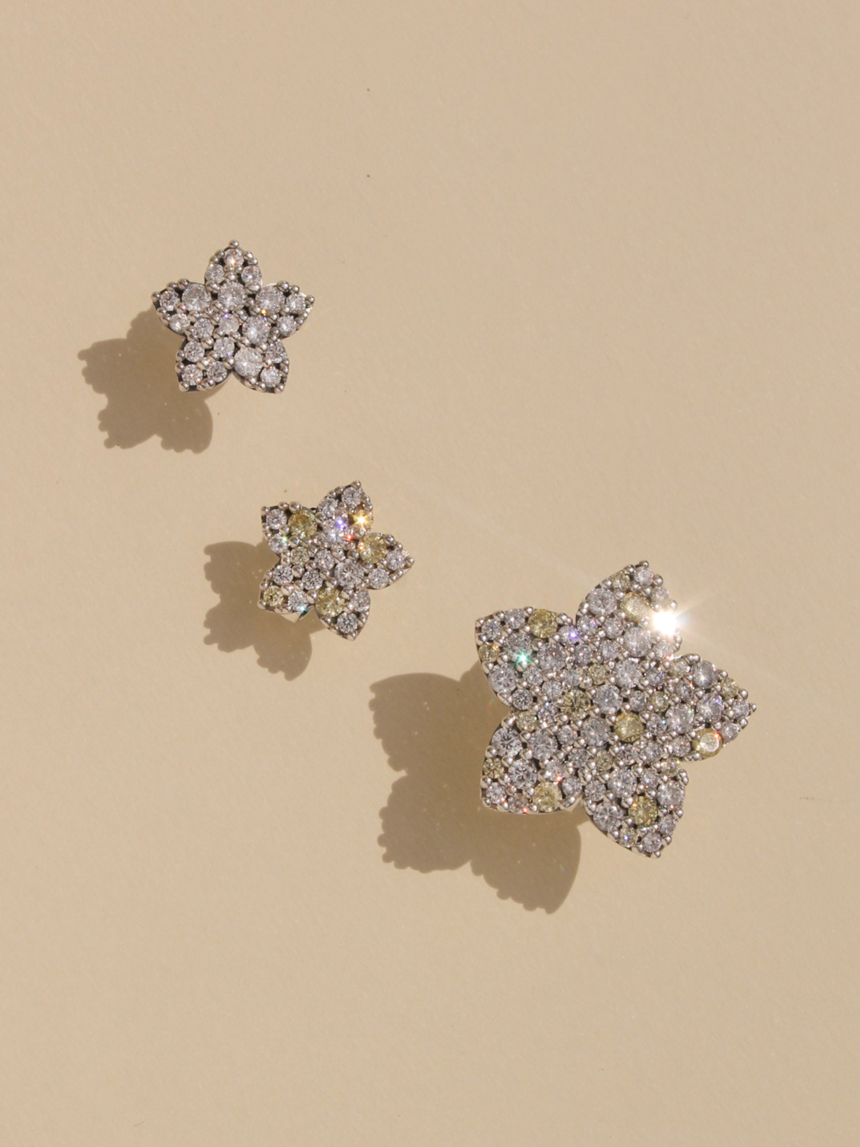 PENDIENTE EARCUFF MIMAS