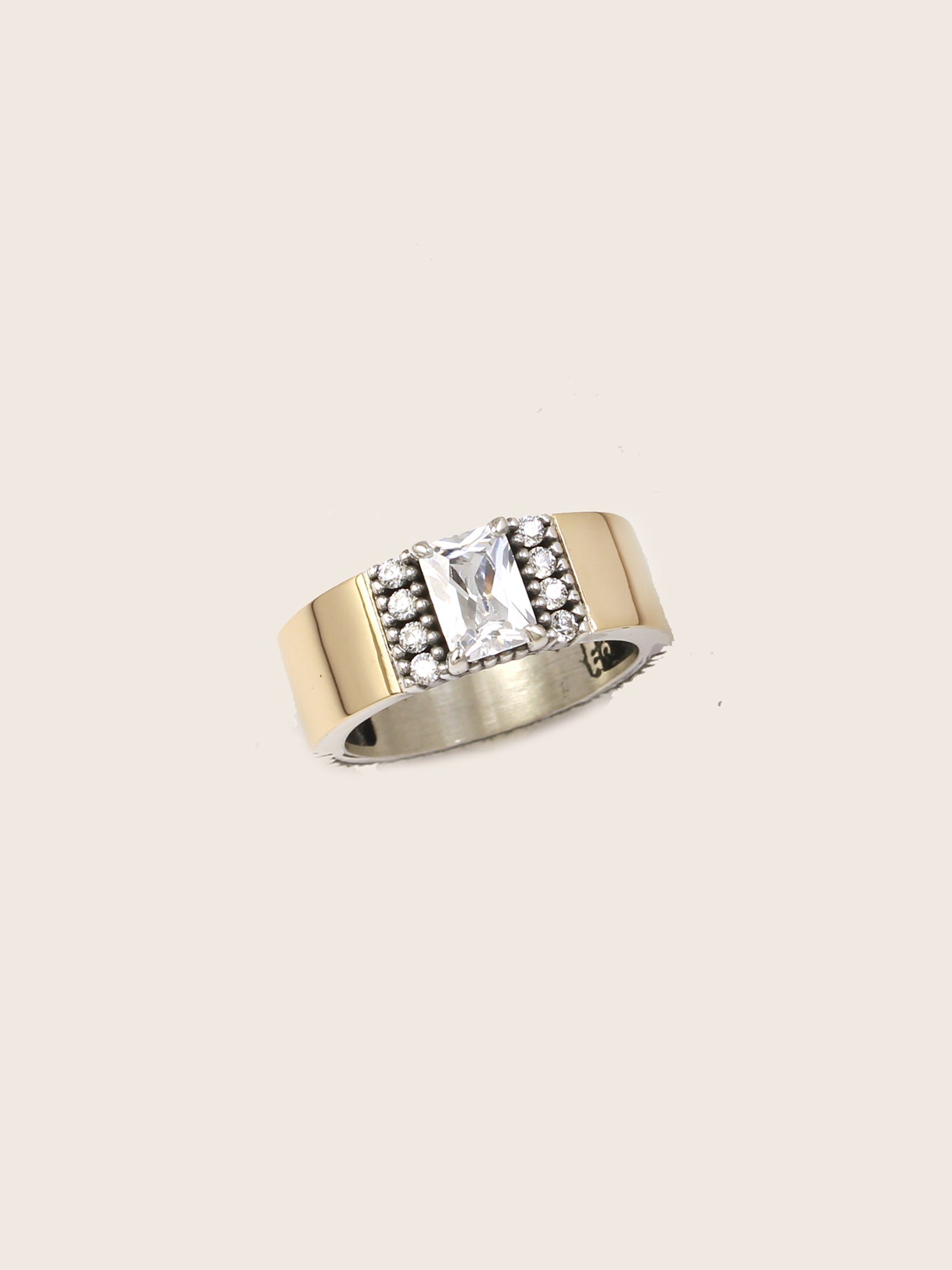 Anillo JOVIAN 13
