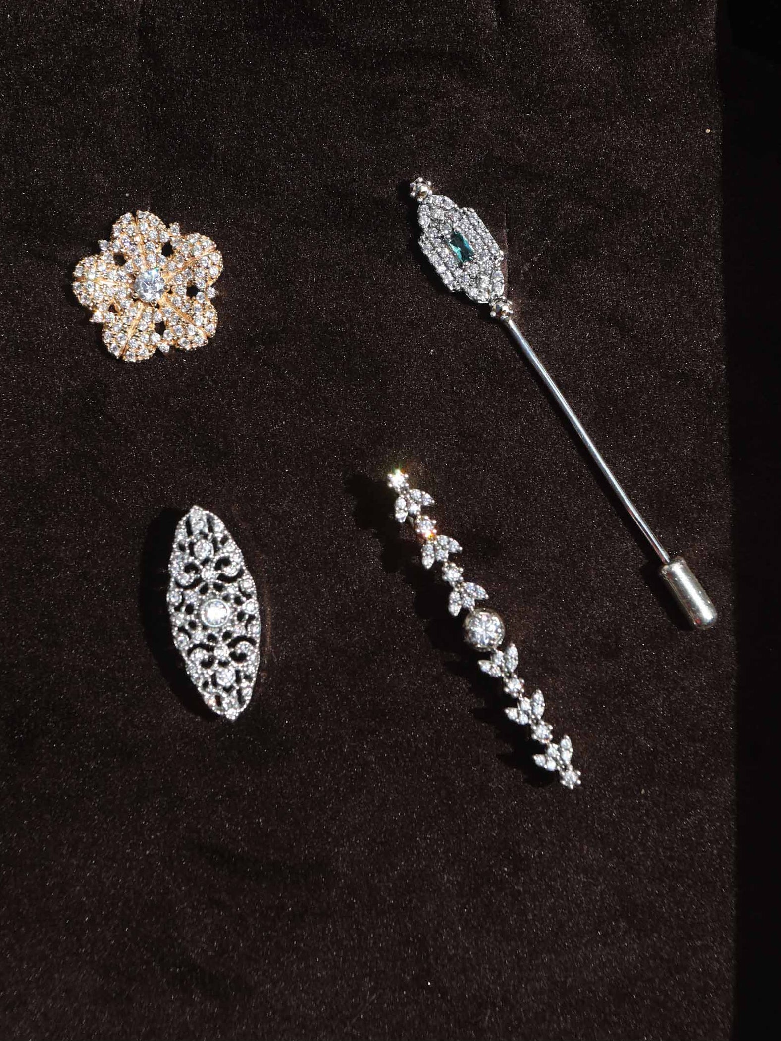 BROCHES BARCELONA