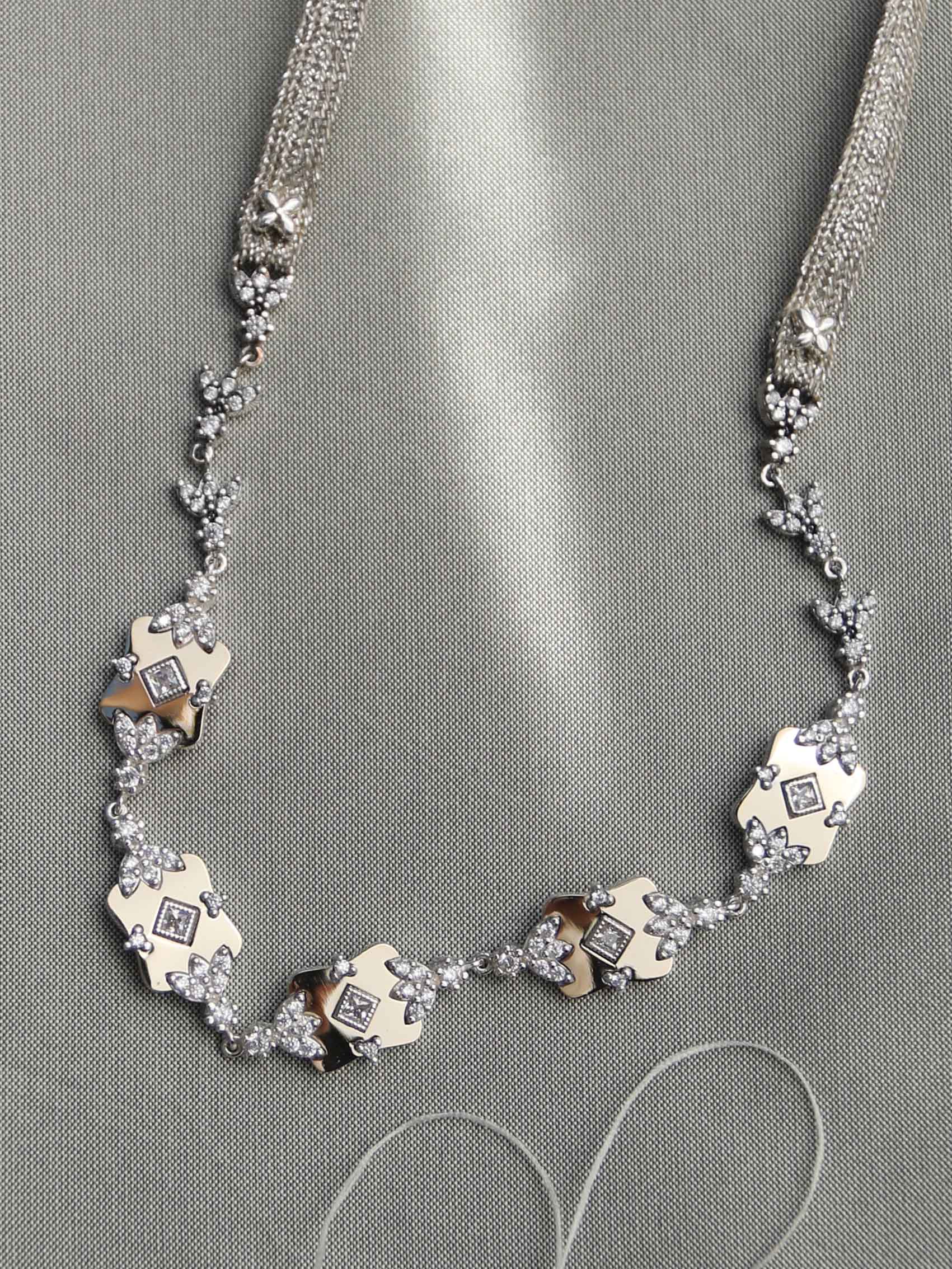 CHOKER BLANCH
