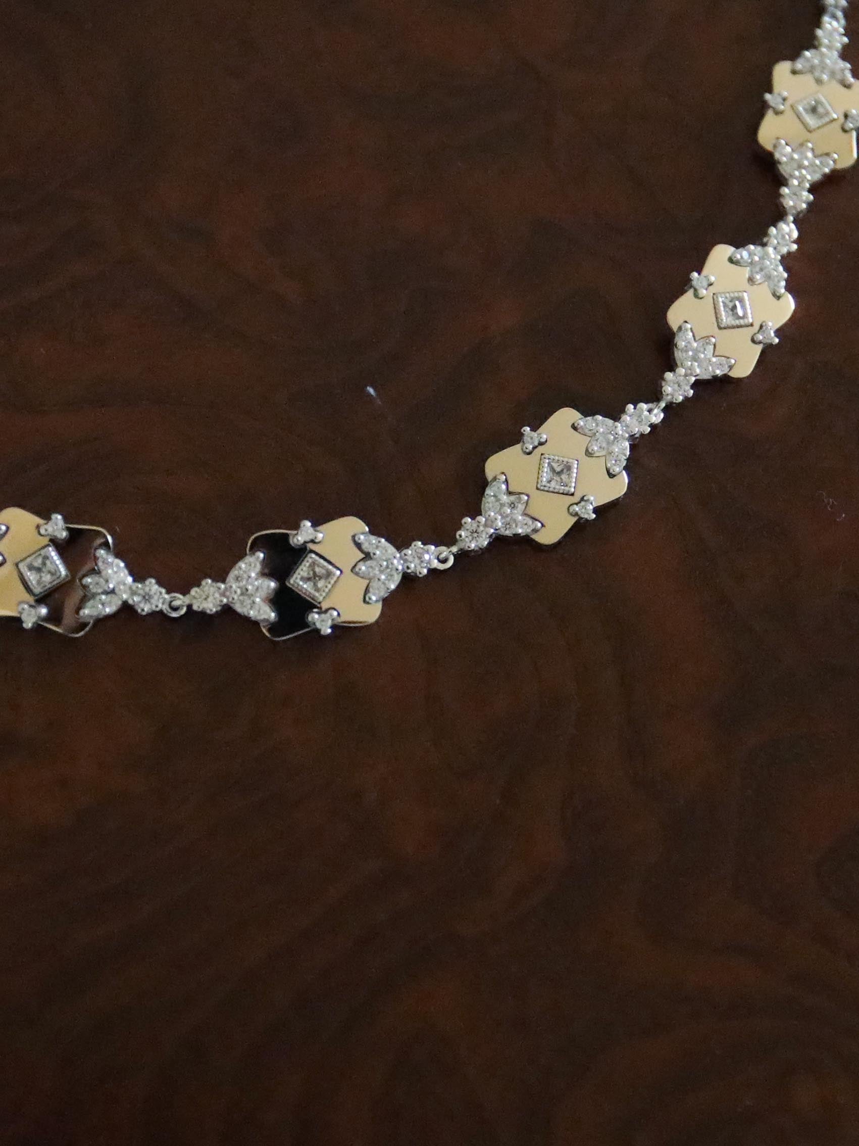 CHOKERS APRÈS