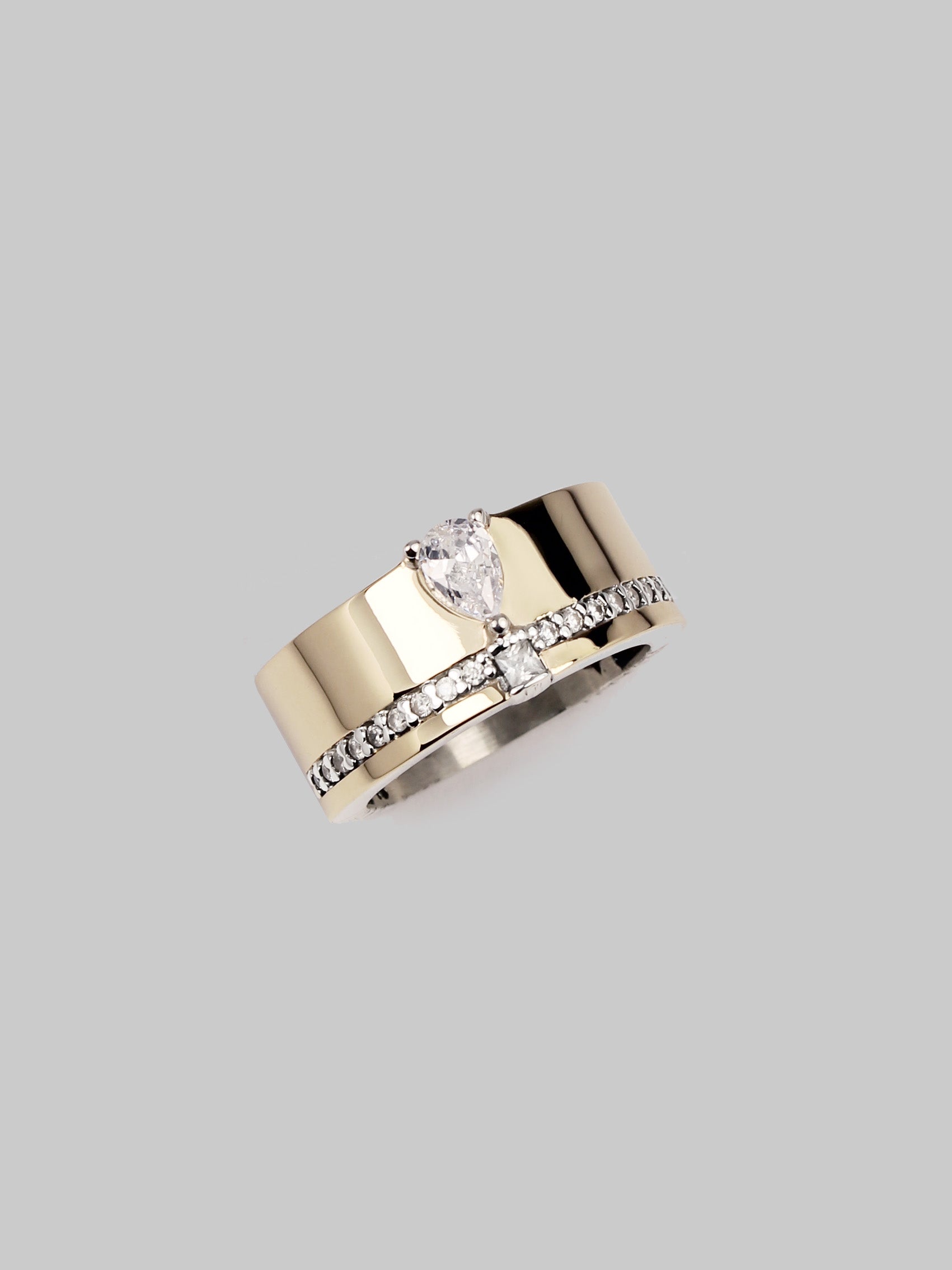 ANILLO LIV