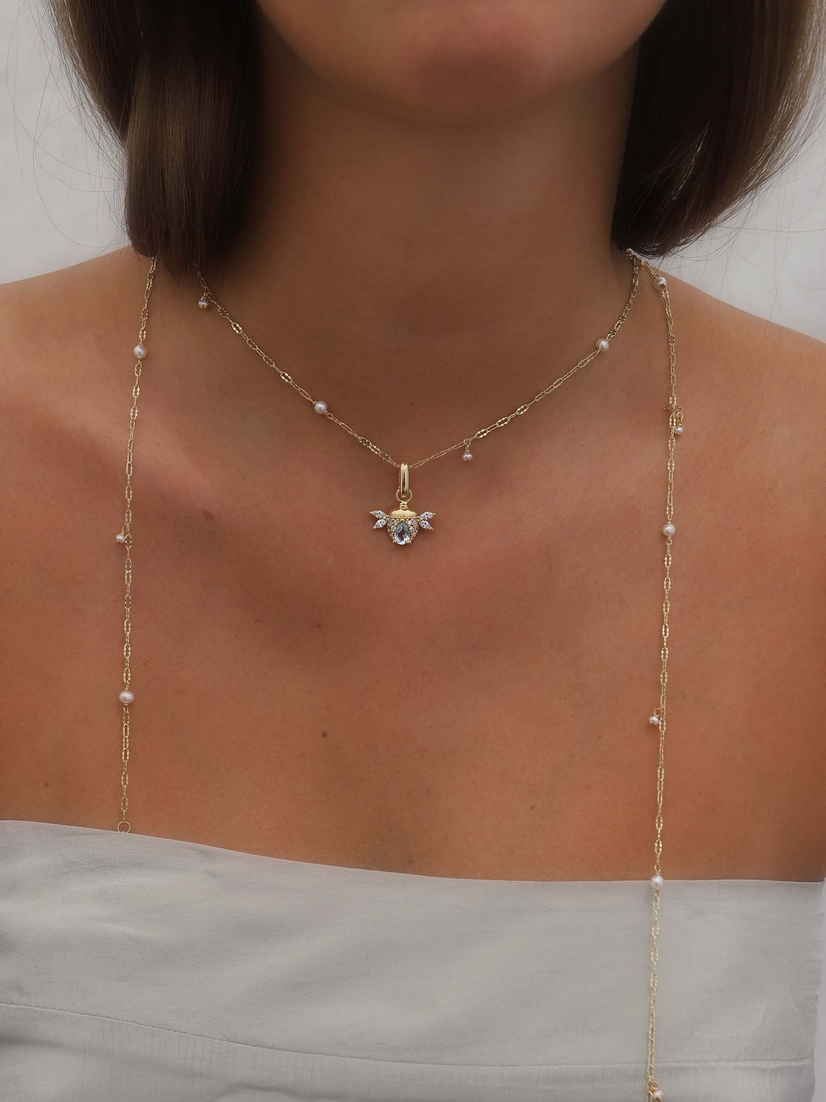 CHARM ESCARABAJO