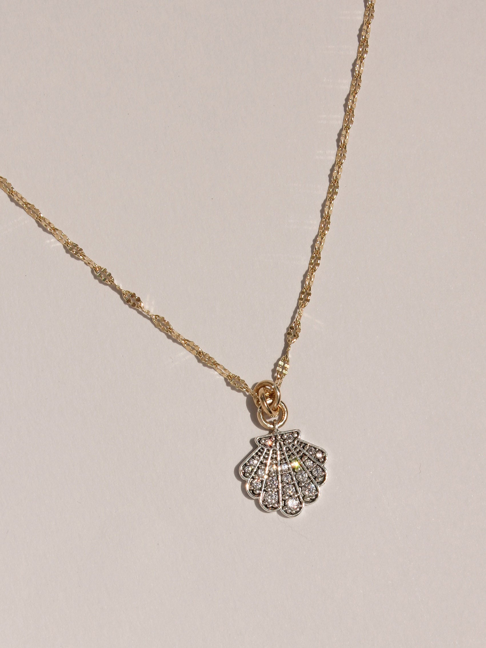 COLLARES PIRENE