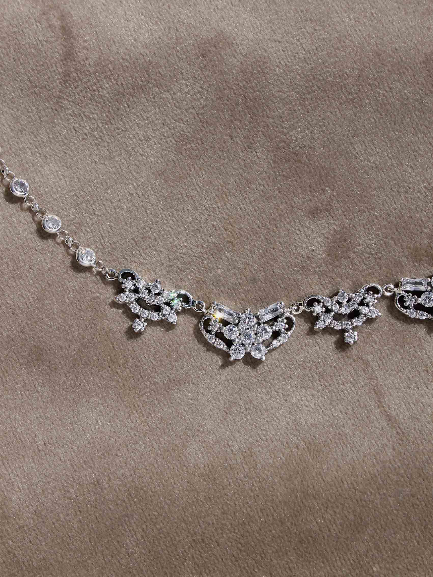 COLLAR MINTA