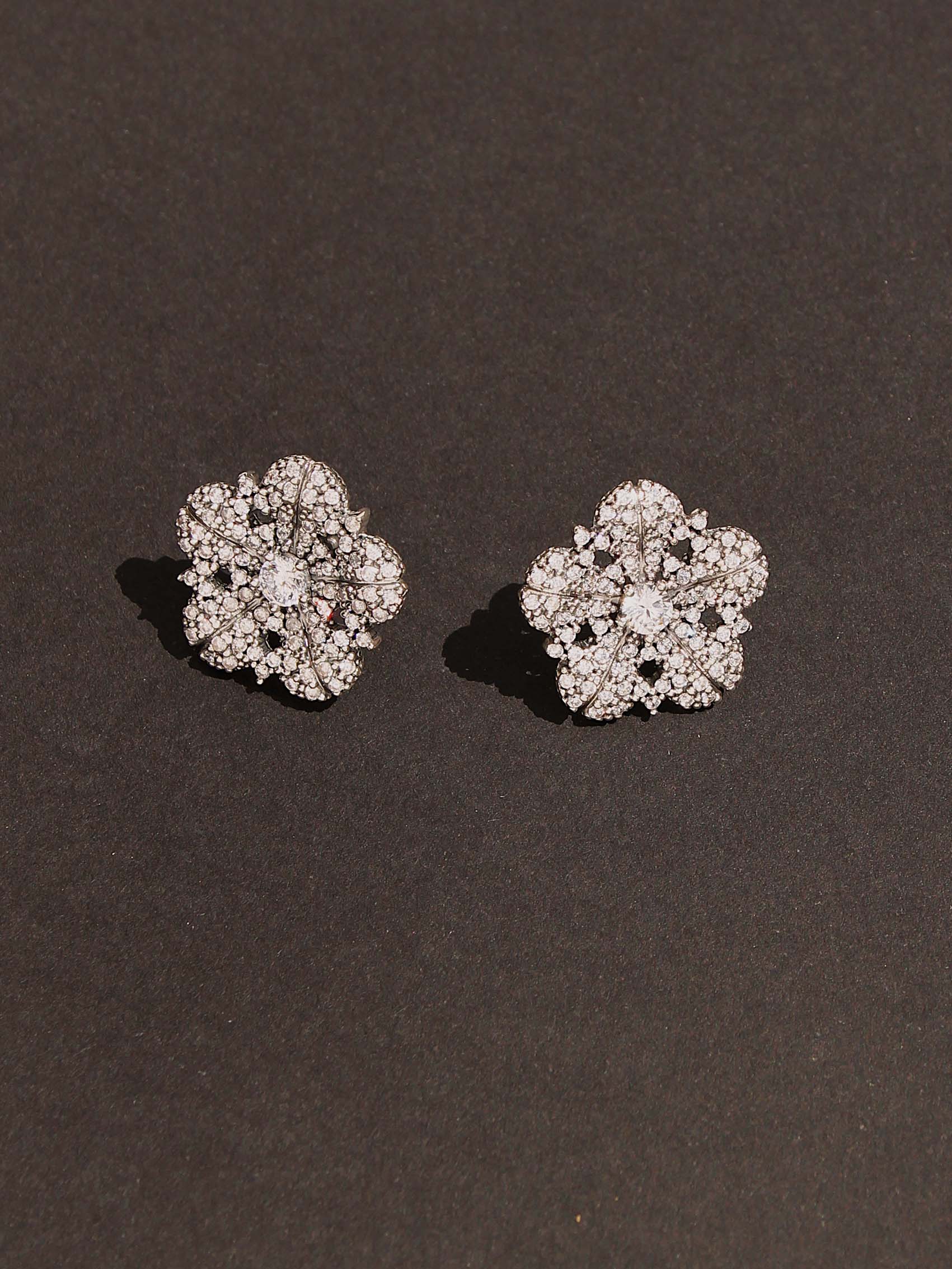 PENDIENTES MIMAS 28