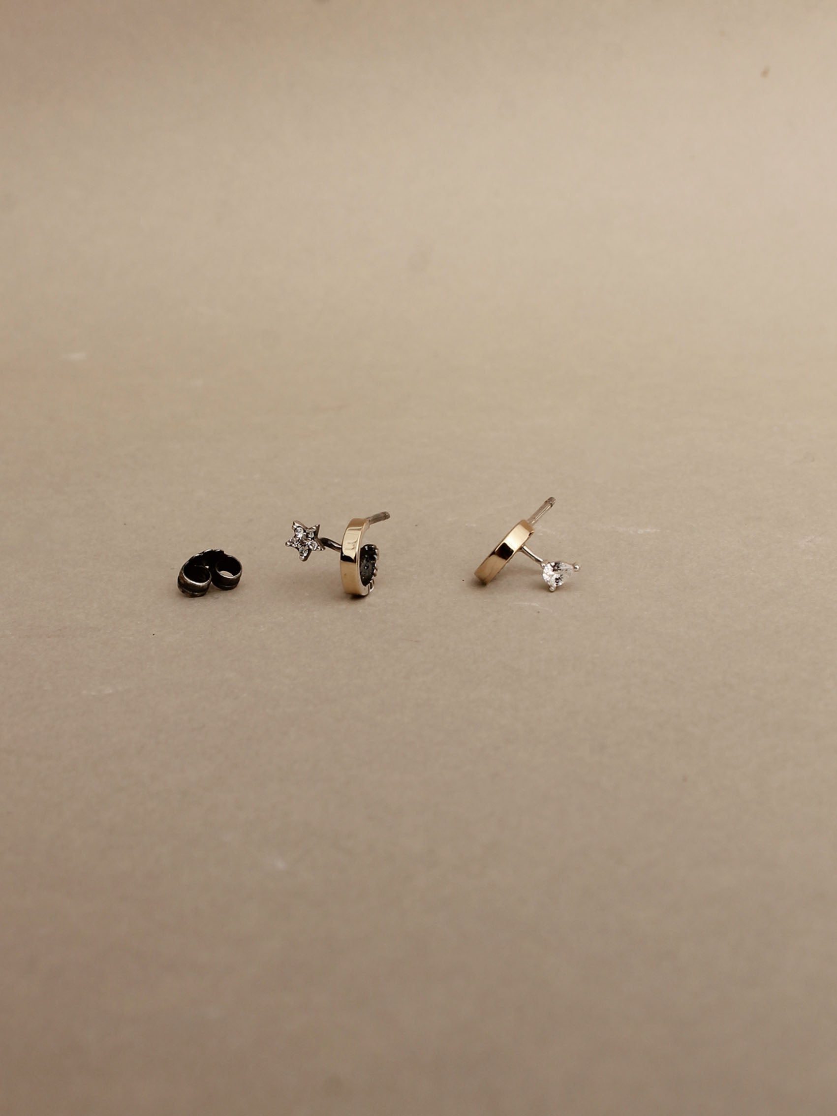 PENDIENTES ANDION 82
